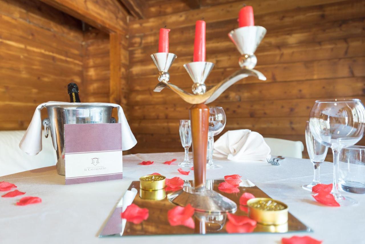 Rooms & Restaurant Il Castagneto Campagna Bagian luar foto